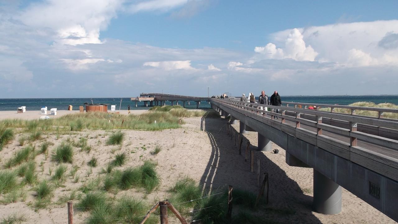 Haus Meeresblick Heiligenhafen Buitenkant foto